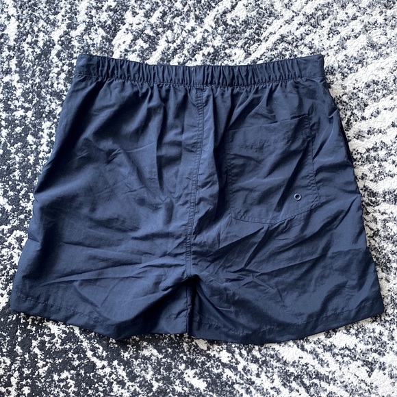 Henry Cottons Men's Swim Trunks Size L NWT - Picture 2 of 2
